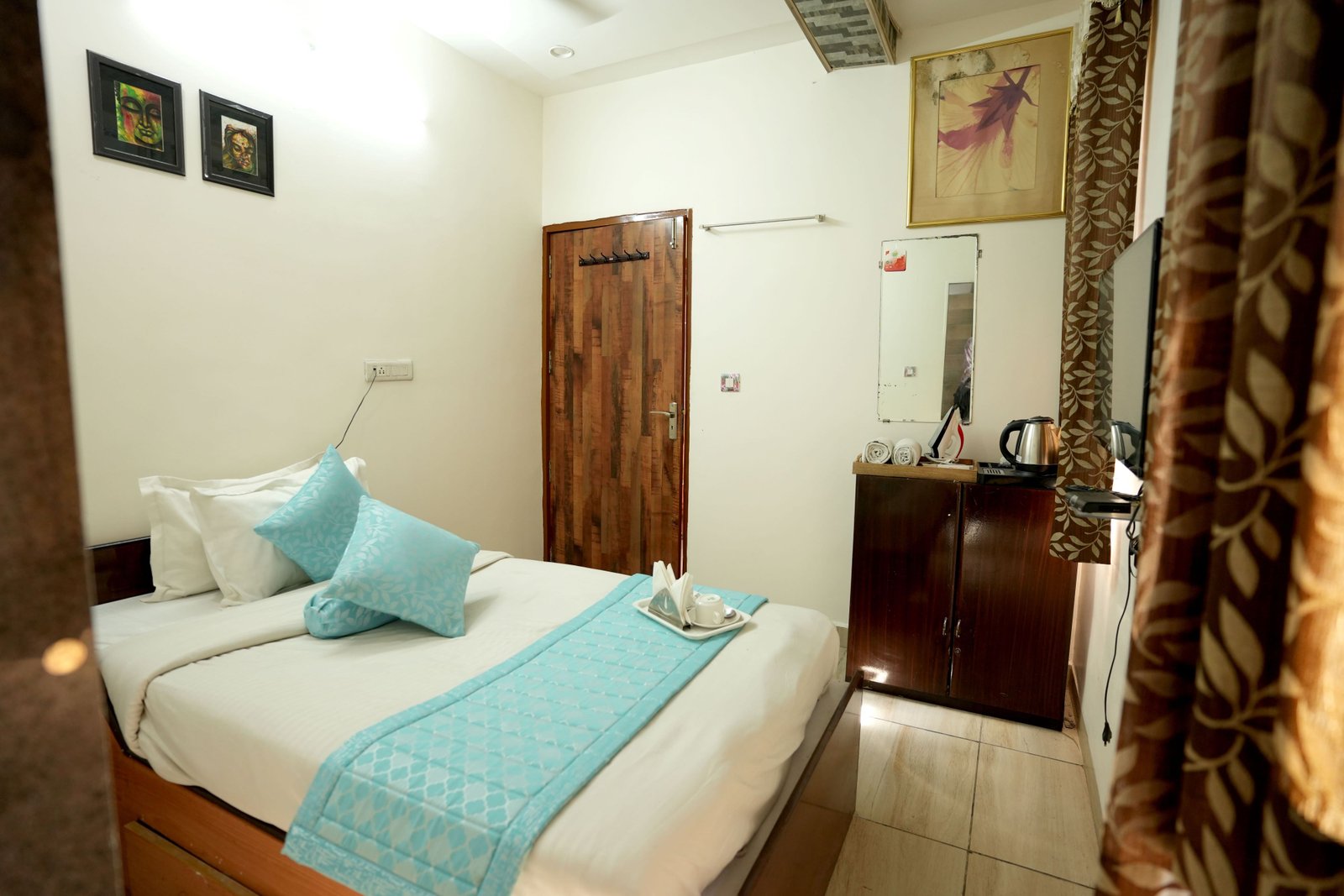 Deluxe Single Room